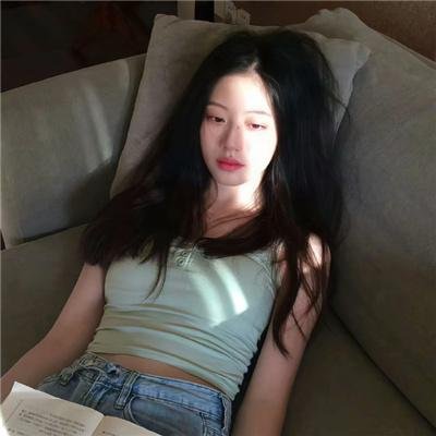 身穿十二单衣的恶魔